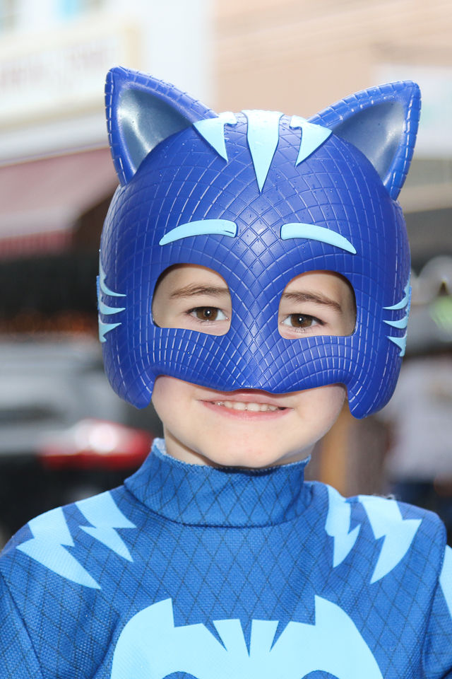 Halloween Trick or Treat Downtown Morganton 2019-9424.JPG